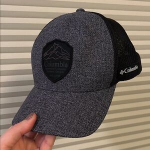 Columbia Black and Gray Mesh Cap